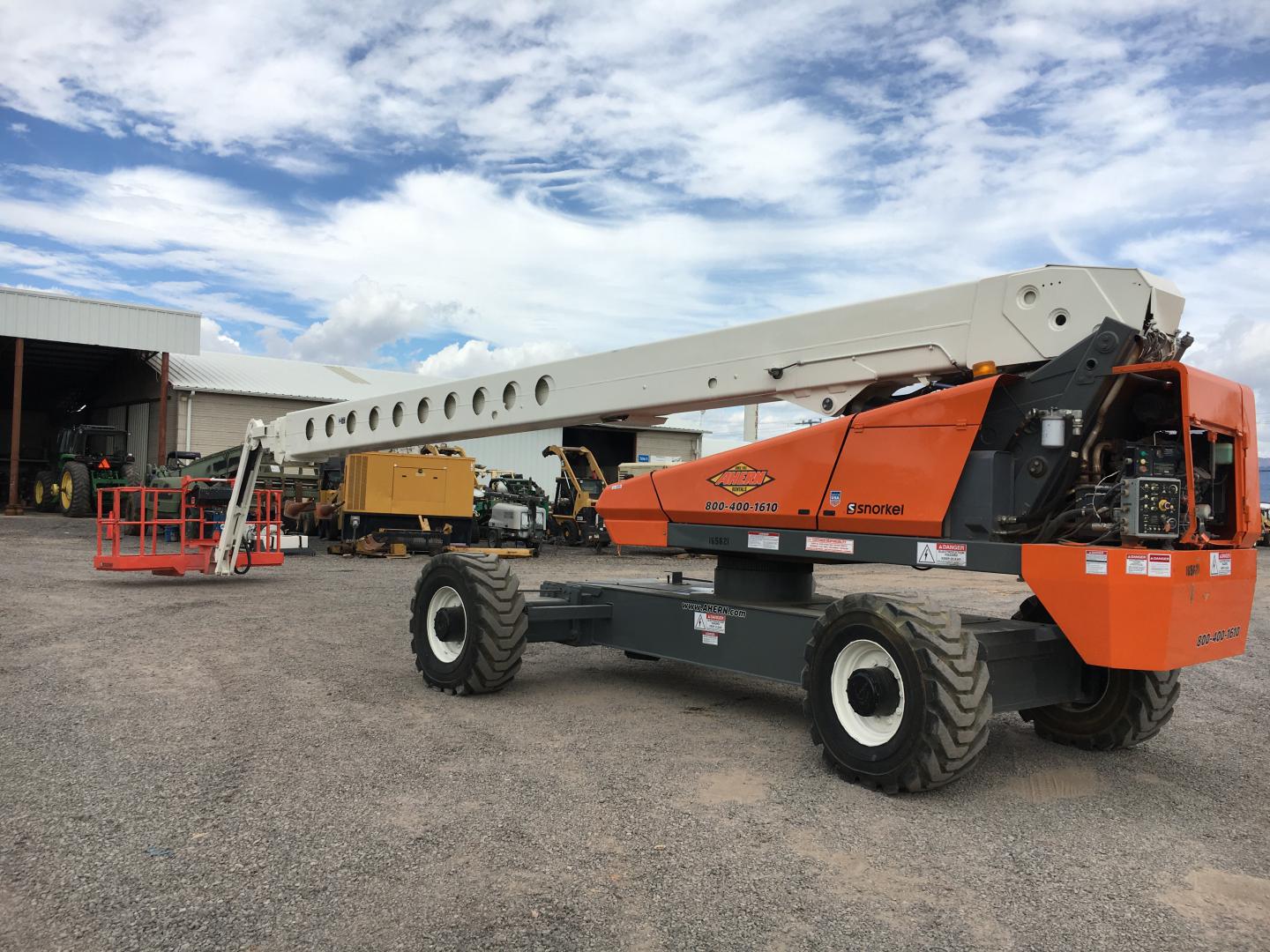 ./imagenes/INVOICE/2019/17082/ASCENSOR TIPO CANASTILLA SNORKEL TB126 (6).JPG